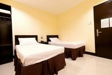 هتل Winzelle Suites