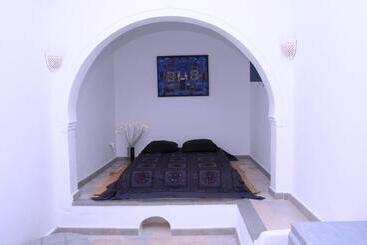 پانسیون Dar Ennour Djerbahood Erriadh