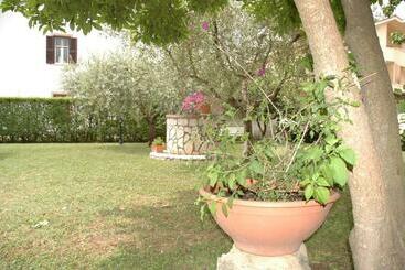 پانسیون Villa Verde 2