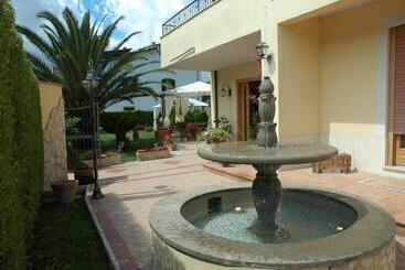پانسیون Villa Verde 2