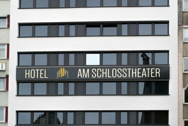 تختخواب و صبحانه Am Schlosstheater