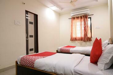 هتل O Prithvi Inn
