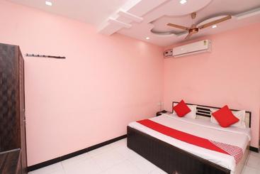 Oyo 27695 Hotel Relation