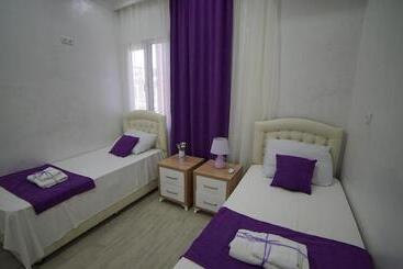 پانسیون Nikas Guest House