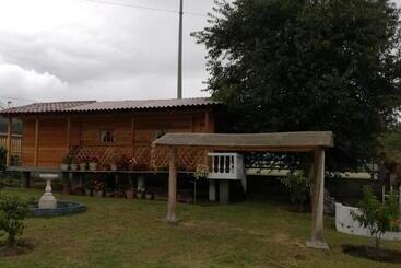 هتل Quinta Spa El Rosal
