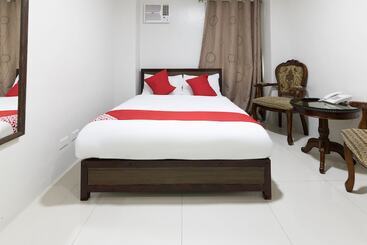 Oyo 152 Sangco Condotel