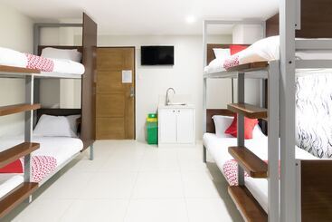 Oyo 152 Sangco Condotel