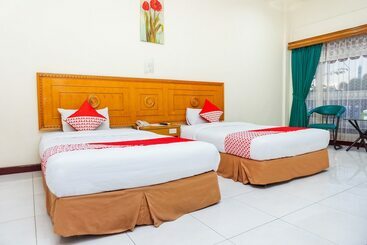 Oyo 375 Hotel Bougenville