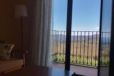 Pensión Hostal Cabrerès