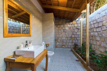 استراحتگاه Island Lodge Phu Quoc