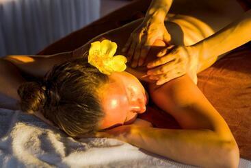 استراحتگاه Island Lodge Phu Quoc