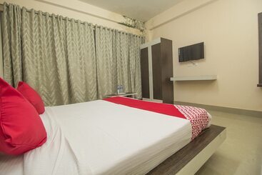 Oyo 28084 Hotel Pangolin
