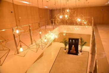 酒店 Ramaya