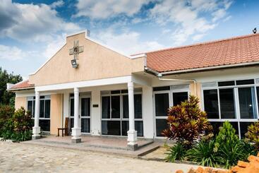هتل Wagga Resort