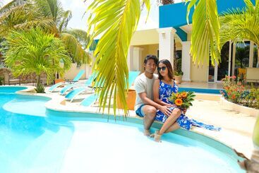 هتل Aqua Viva Suites