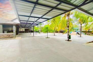 هتل Kuraya Residence Lampung