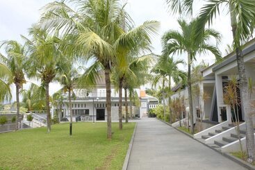 هتل Kuraya Residence Lampung