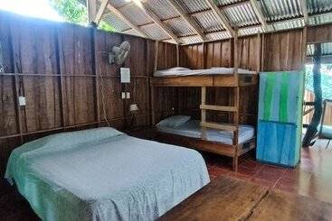 Flutterby House Hostel
