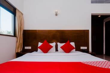 Hotel Oyo 26750 Vashi Gymkhana
