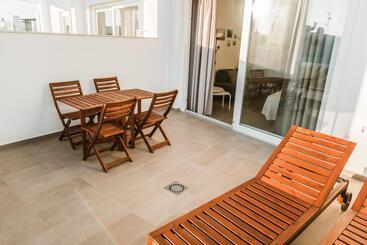 Apartamentos Zhr