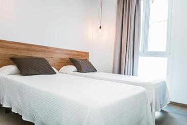 Apartamentos Zhr