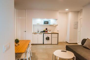 Apartamentos Zhr