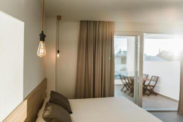 Apartamentos Zhr