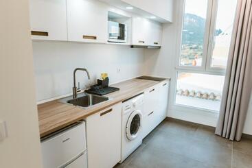 Apartamentos Zhr