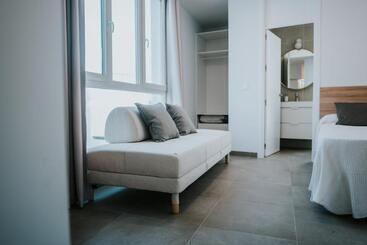 Apartamentos Zhr