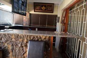 تختخواب و صبحانه St@y 1 Bnb