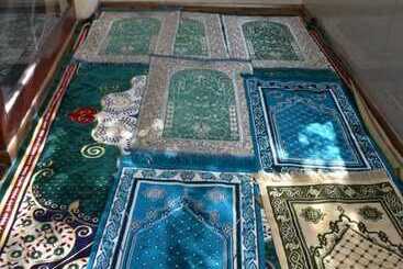 تختخواب و صبحانه St@y 1 Bnb