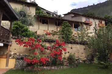 Los Viajeros B&b