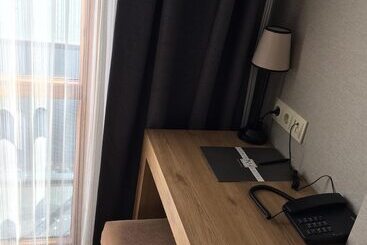 Nehi̇r Hotel Keşan