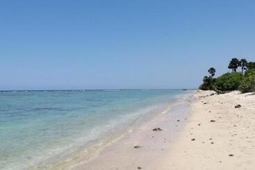 پانسیون Nature Beach Huts