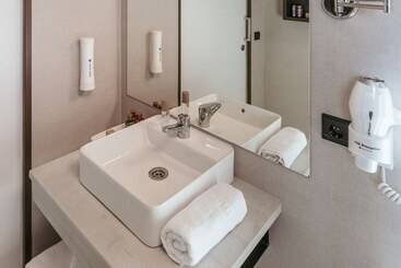 Natura Resorts