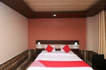 هتل Collection O Signature Inn