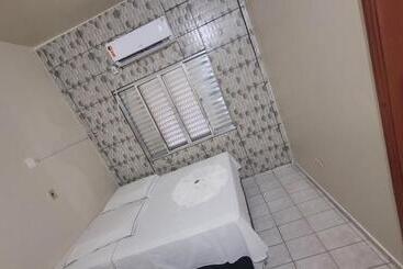 هتل Frontier Palace