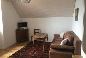 تختخواب و صبحانه La Maison Des Copains