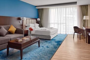 Olympia City Hotel By Dara