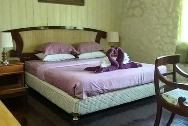 Balung River Eco Resort   Hostel