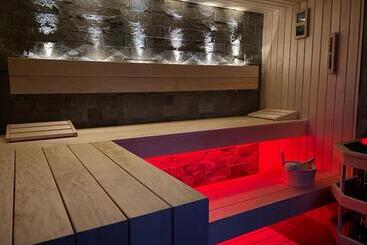 تختخواب و صبحانه Villa Aruba & Private Spa Suites