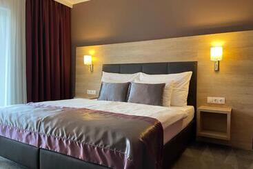 تختخواب و صبحانه Villa Aruba & Private Spa Suites