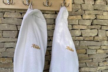 تختخواب و صبحانه Villa Aruba & Private Spa Suites