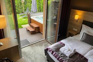 تختخواب و صبحانه Villa Aruba & Private Spa Suites