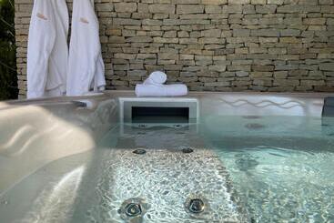 تختخواب و صبحانه Villa Aruba & Private Spa Suites