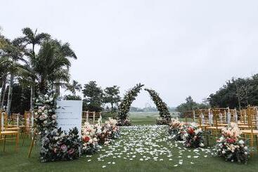 هتل Holiday Inn Resort Qionghai Guantang, An Ihg