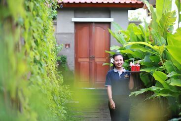 هتل Kubu Gwk Resort