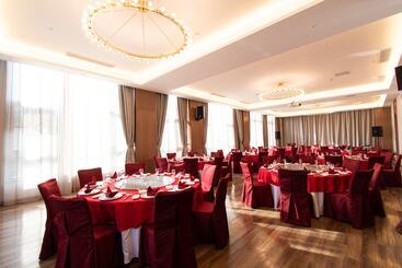 هتل Ramada Plaza Wyndham Wenzhou Cangnan