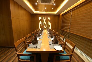 هتل Surestay Plus By Best Western Amritsar