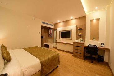 هتل Surestay Plus By Best Western Amritsar